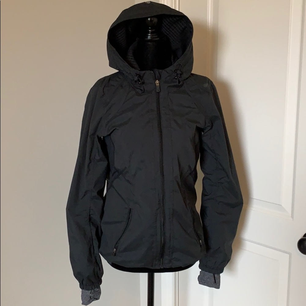 Lululemon black rain jacket